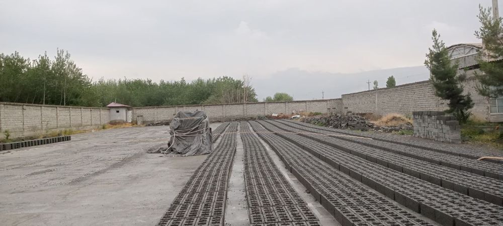 Samarqand Baza 50-sotix Farxod pasyolka Sement baza