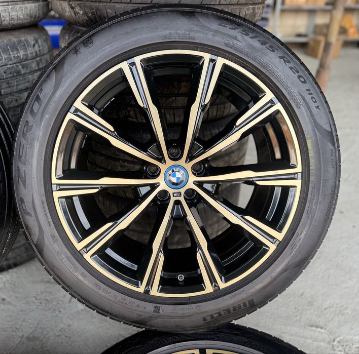 Jante Bmw X5 X6 R20 G05 G06 Originale 740M Gold Black Pirelli vara80%
