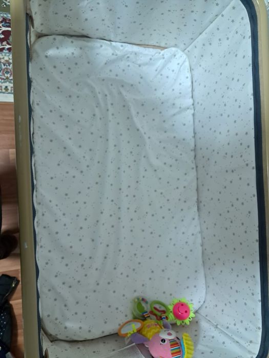 Продам детскую манеж