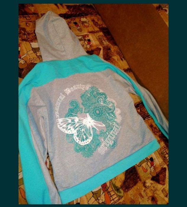 Спортивный костюм