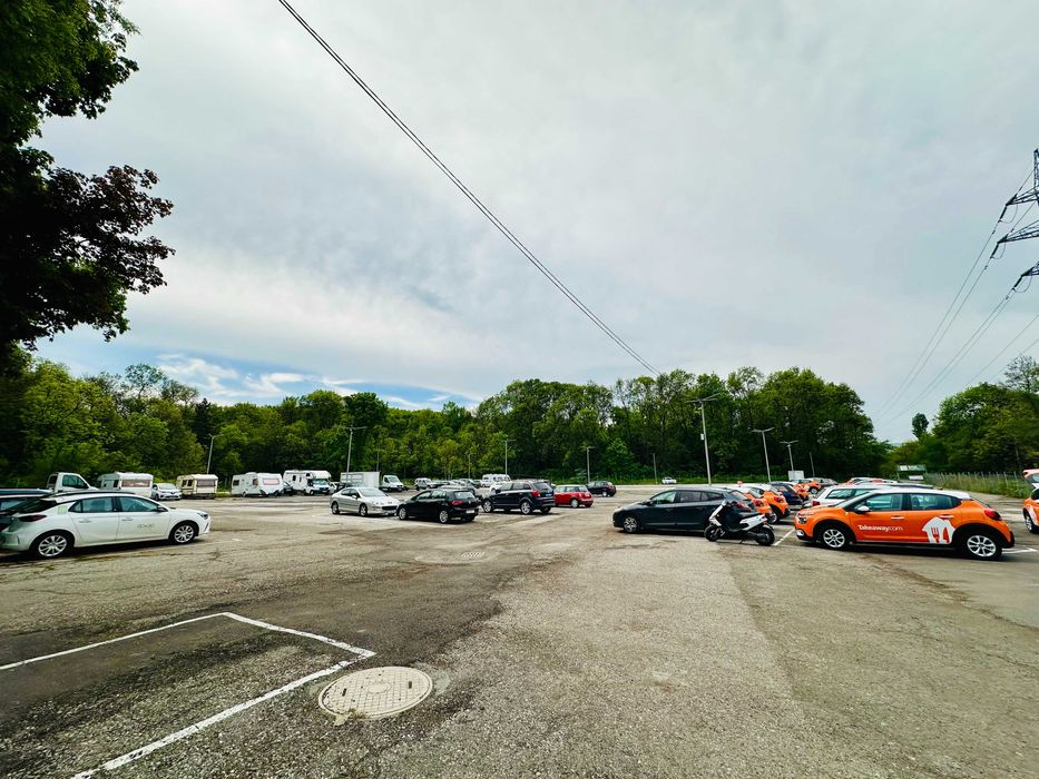 Дава се под наем Гараж / Паркомясто в София, Люлин 10 - 2000 кв.м за 30.6 € - Снимка #3