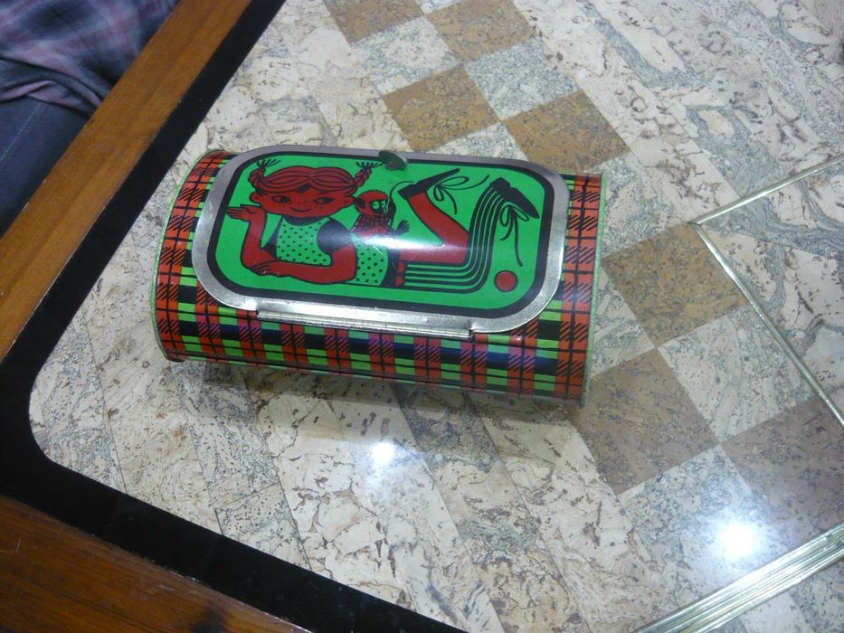 Стари, детски метални чантички Пипи - за колекция