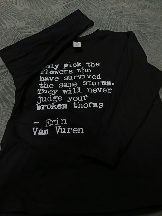 Кофта черная размер М