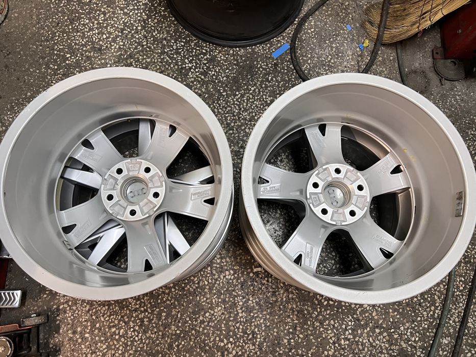 Джанти за Ауди Audi Оригинални от A4 B9 17” 5x112 7.5j ET38 66.5мм