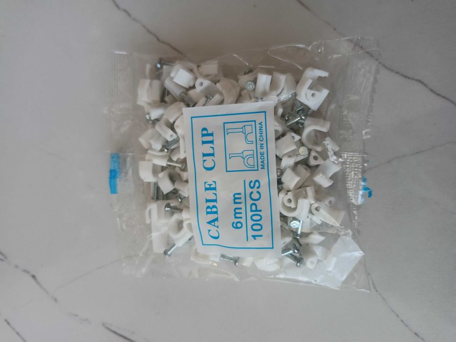 Скоби за кабели 6мм, 10мм, кабелни скоби, клипс
