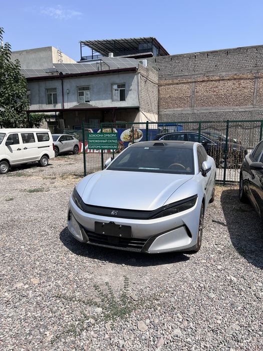 Byd Han l 1 yil garantiya