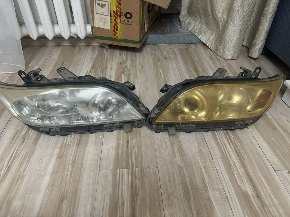 Фары на Toyota Rav-4