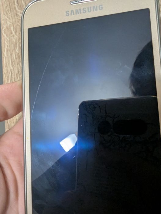 Samsung galaxy j2 gold