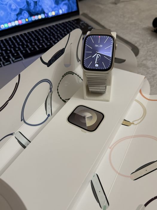 Продам apple watch series 9 45mm