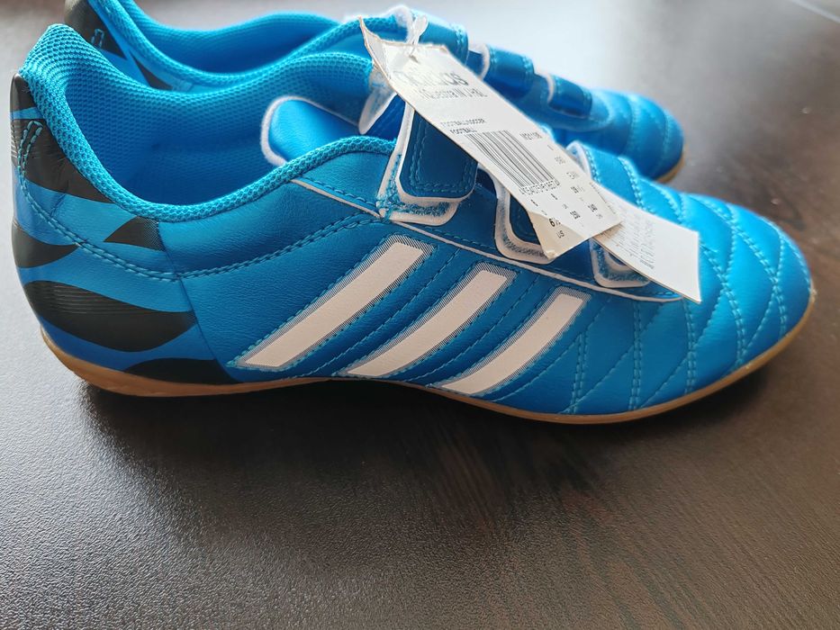 Футболни обувки ADIDAS 11 QUESTRA IN 39  1/3 номер