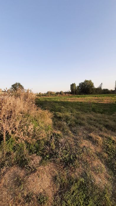 Срочно продаётся нежилой помищение Уртасарай 68-соток