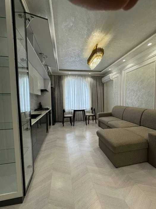 3 хона 2/9 Олмазорда Ижарага берилади. Корасарой Заправка оркасида