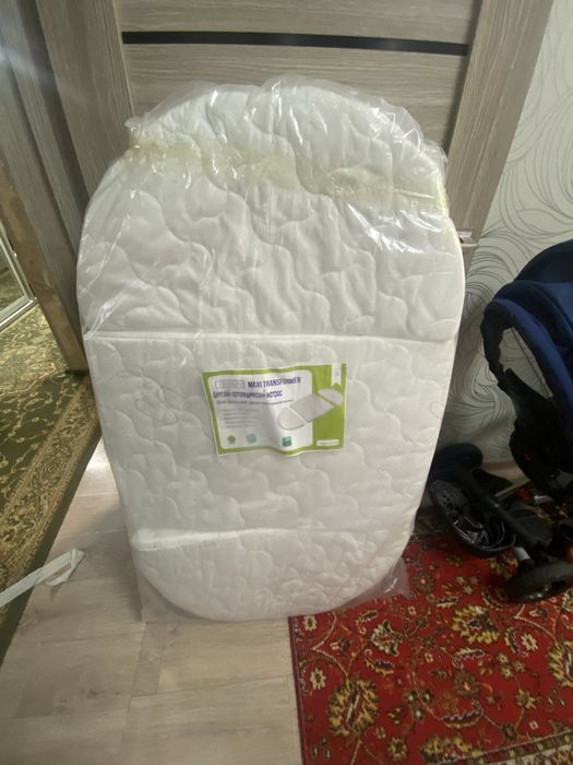 Продается манеж трансформер в хорошем состоянии.