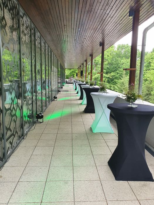 Mese cocktail petreceri