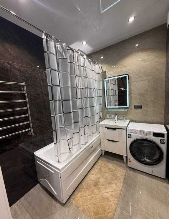 ПРОДАЕТСЯ 2/4/10 73м2 ЖК «Yakkasaroy City MALL» Ор.р: Братский могила