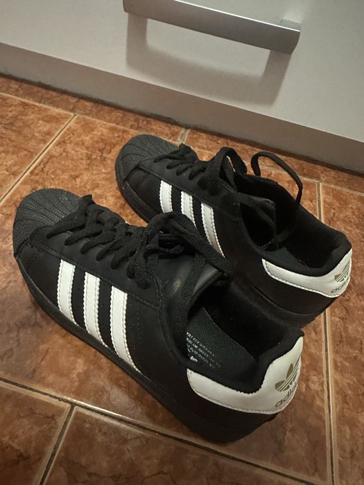 Adidasi adidas superstar dama