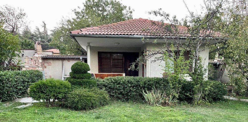 Самостоятелна Къща в Ален мак - 1500 евро