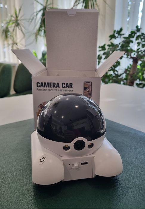 Robot inteligent mobil cu Cameră Supraveghere HD, Control din Telefon – Nou la cutie
