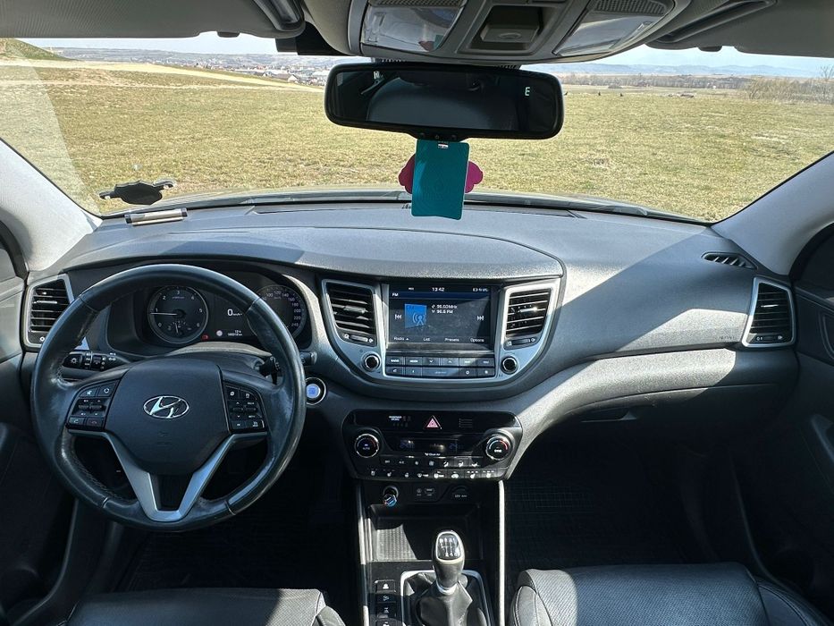 Hyundai Tucson 2.0 Diesel,185 cp