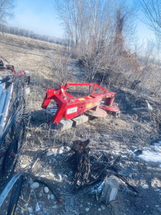 Косилка в отличном состояний срочно продам