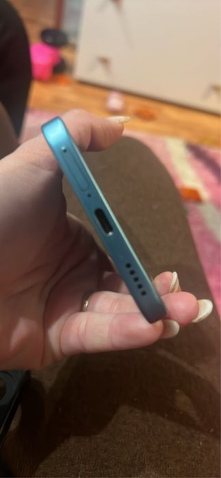 Vand honor 400 lite ca nou