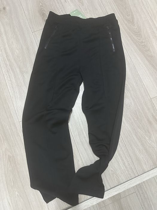 Vand pantaloni baiat