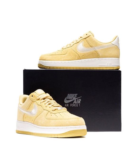 Nike Air Force 1 07 LV8 Buff Gold 45н. 29см HJ4465-700