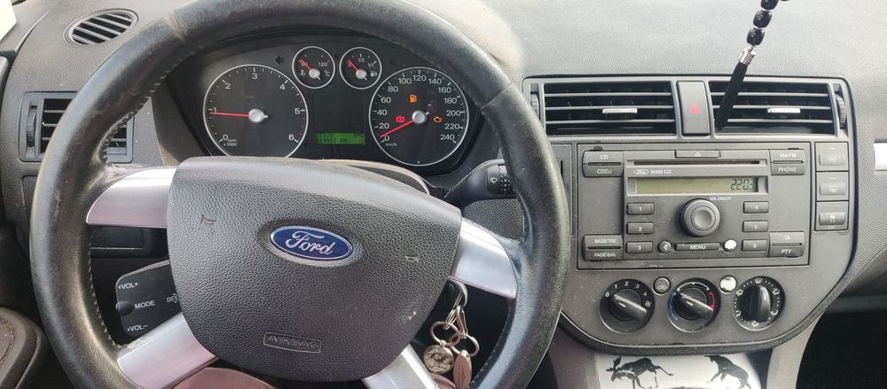 Când Ford focus C max