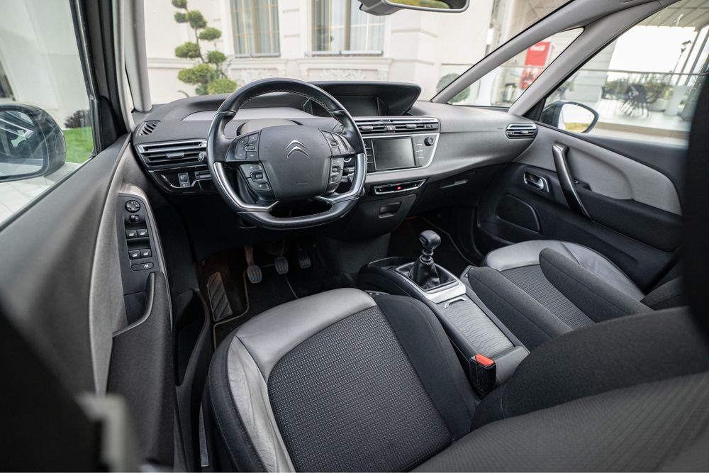 *Rate* Citroen C4 Picasso 2.0 HDI 2018