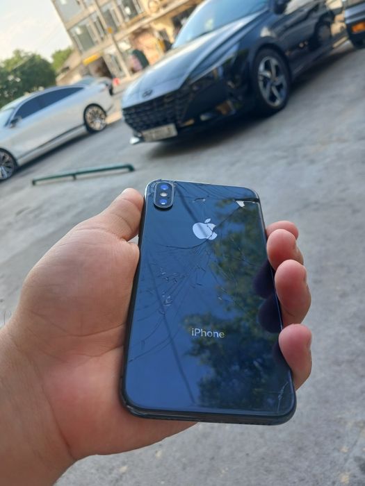 IPhone X 64gb xolat rasimda