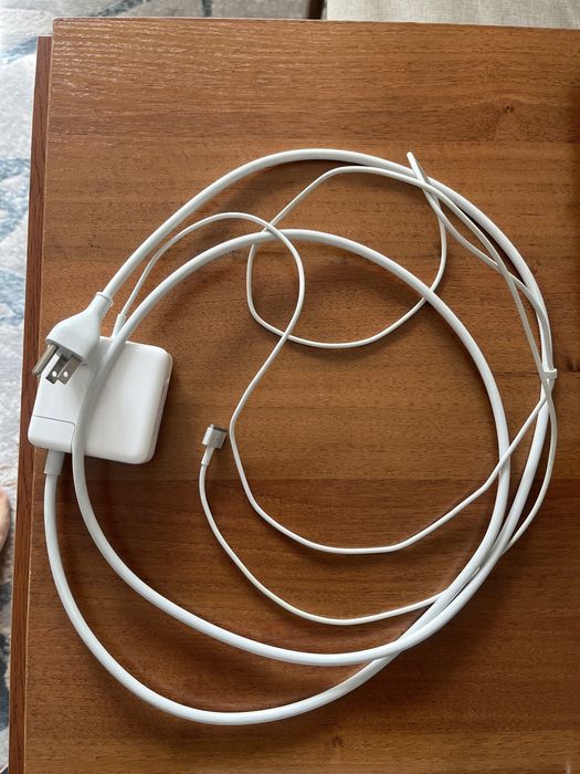 MacBook Pro 15 Retina mid 2012 core i7/8Gb/SSD 250 gb