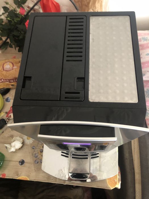 Delonghi Perfecta Capuccino Graphic Touch