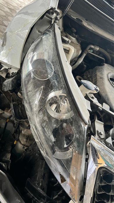 Фара на kia sportage