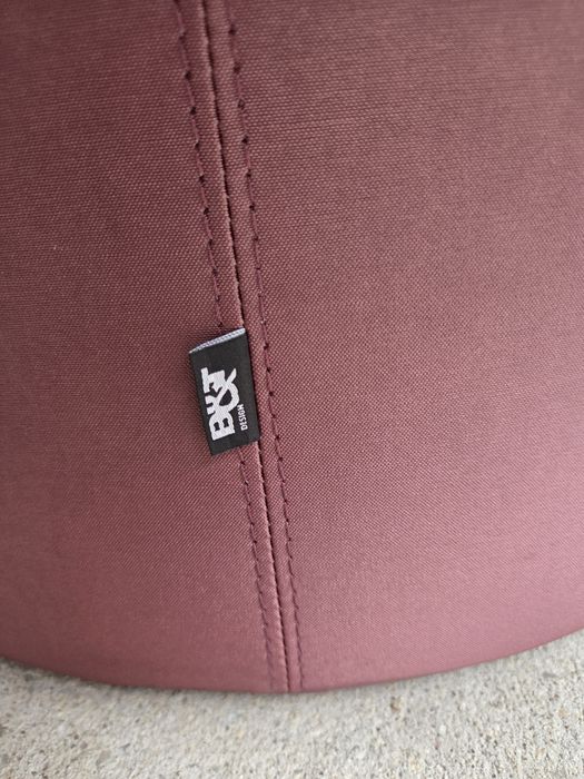 Дизайнерски диван B&T Design