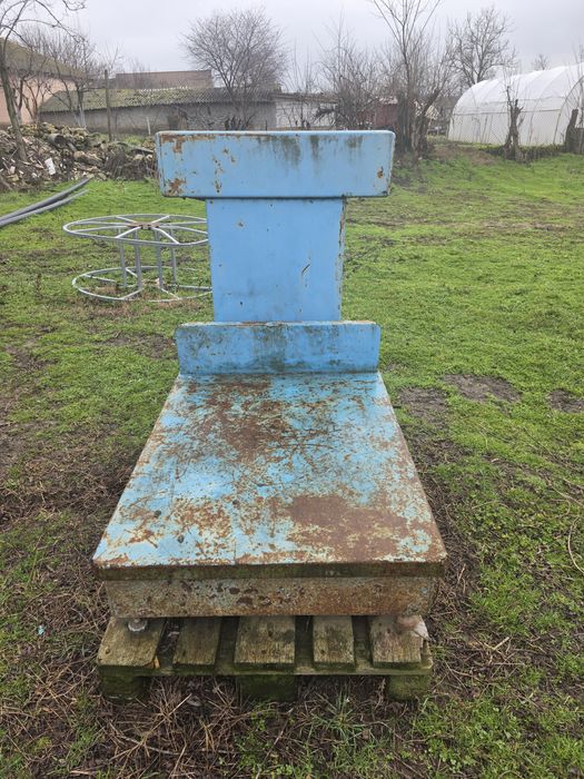 Cantar de 1 tonă în perfecta stare