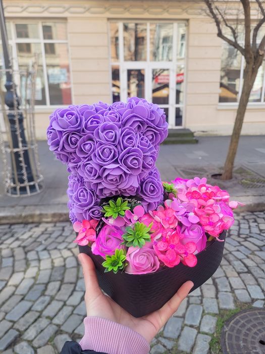 Aranjamente parfumate cu trandafiri din sapun