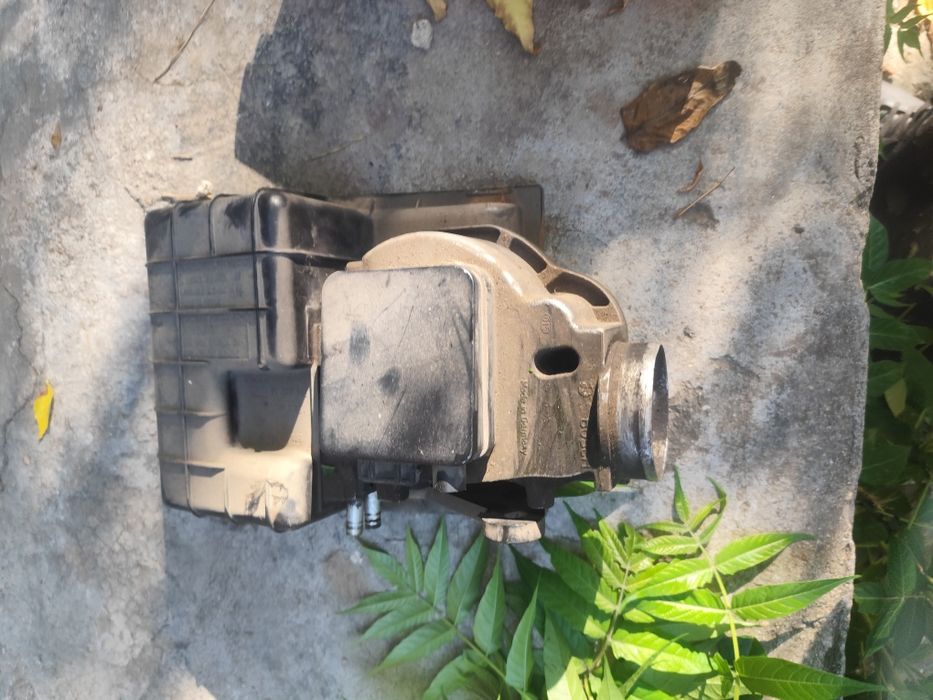 Дебитомер за opel calibra и opel vectra и omega и и opel frontera