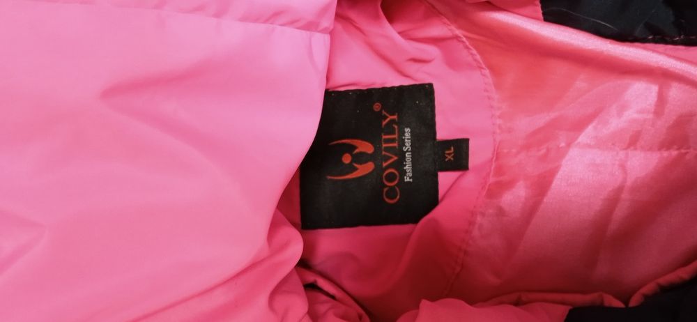 Куртка женская.одежда