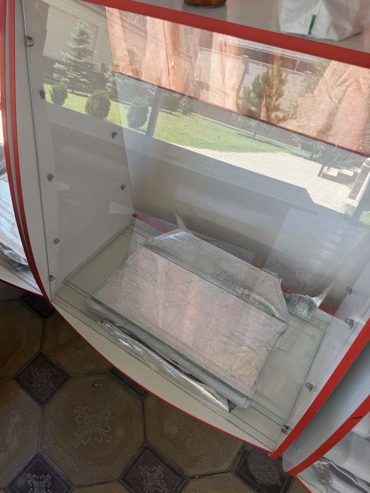 Витрина продается