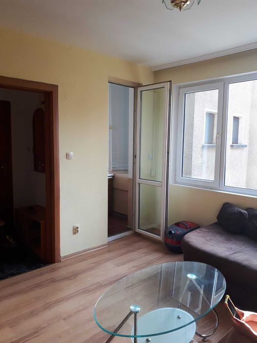 Дава се под наем Двустаен апартамент в Пазарджик, Идеален център - 60 кв.м за 229.5 € - Снимка #16