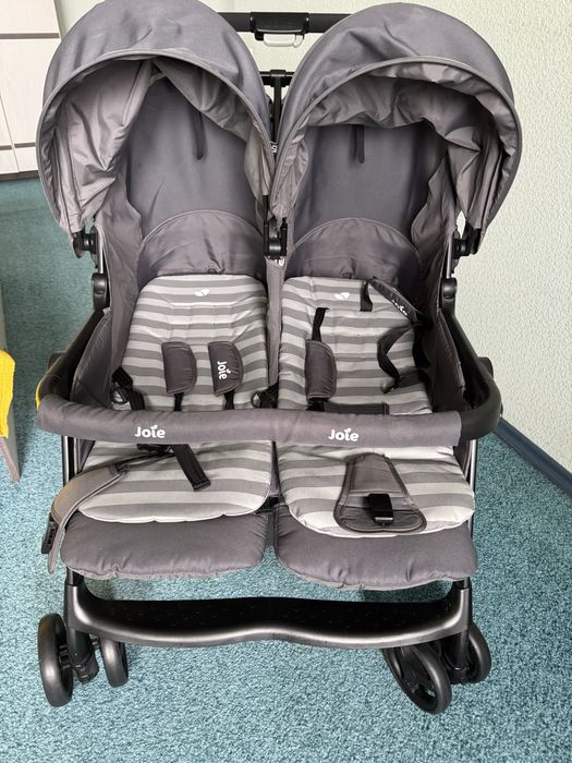 Продам двойную коляску