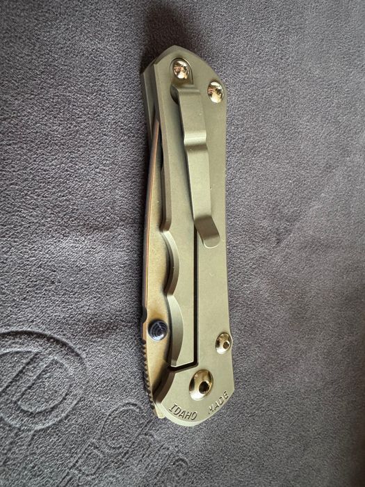 Сгаваем нож Chris Reeve