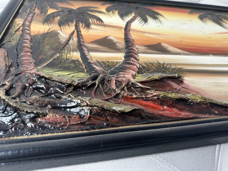 Картина релефна подписана