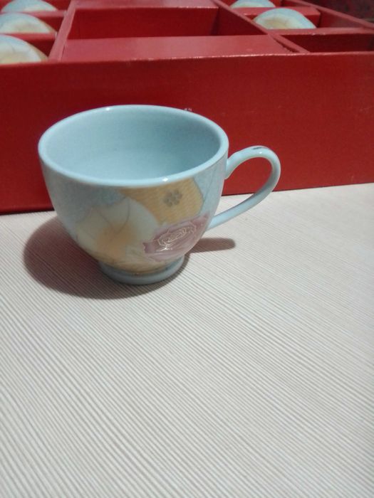 Порцеланов кафен сервиз