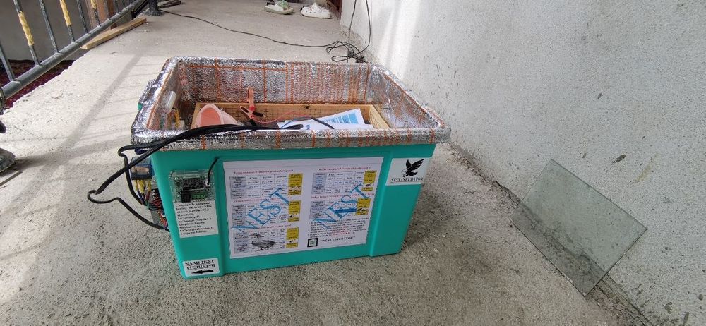 Nest inkubatori to'liq avtomat 60 dona tuhum sigadi
