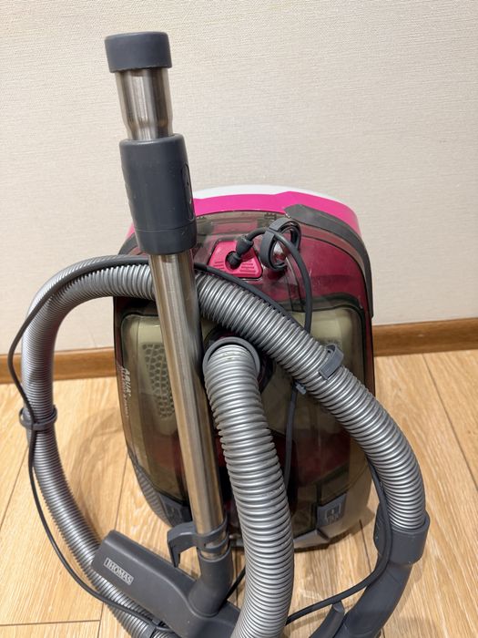 Пылесос Tomas AQUA+ Allergy & Family