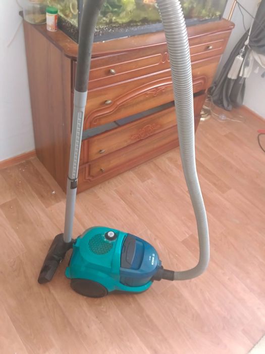 Пылесос BOSCH продам