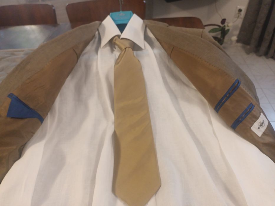 Летен ленен костюм, ленена риза и копринена вратовръзка на "Бициани".