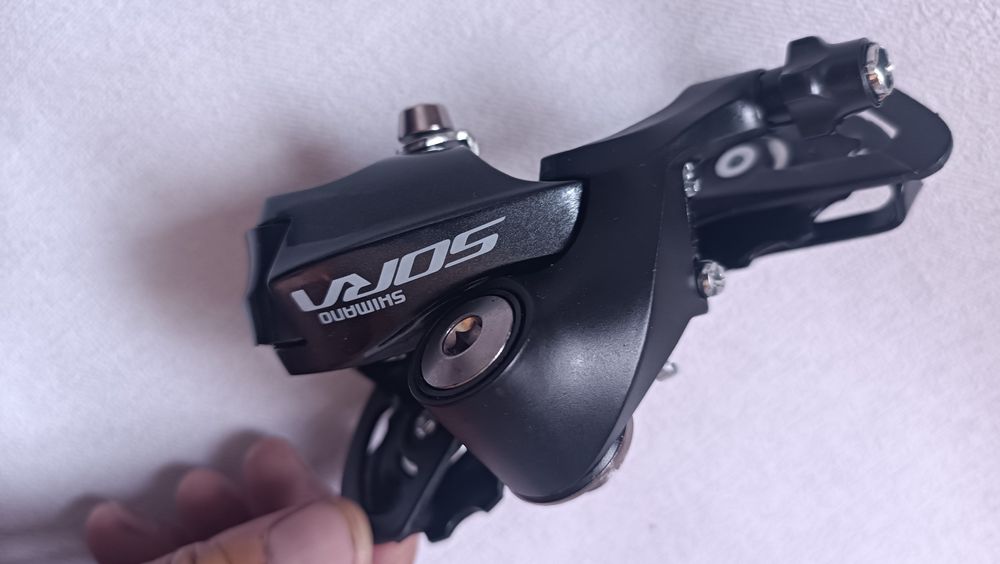 Задний переключатель shimano sora R3000