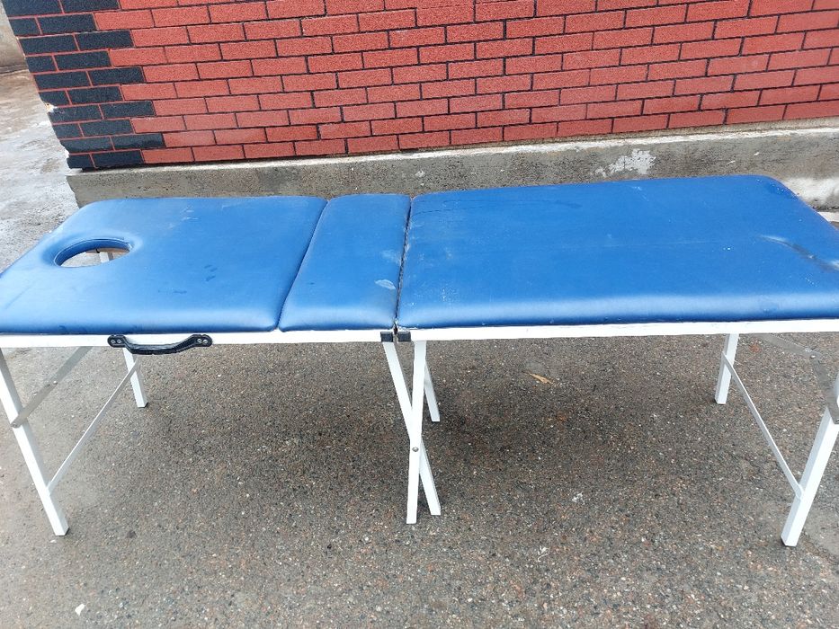 Масажный столик бу